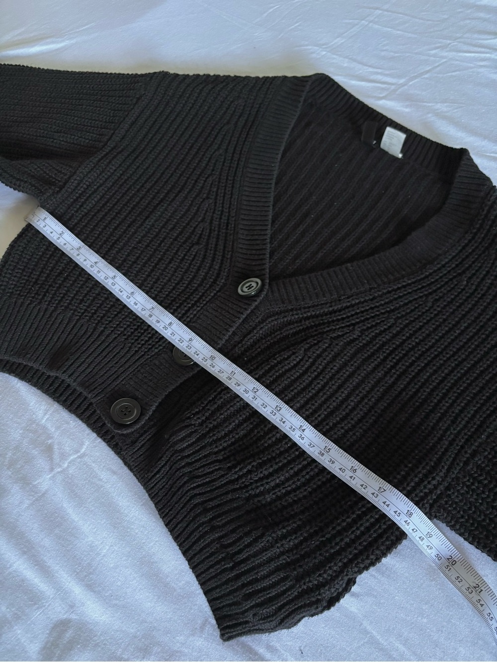 H&M Black Cropped Button-Up Ribbed Cardigan - Picture 3 of 5